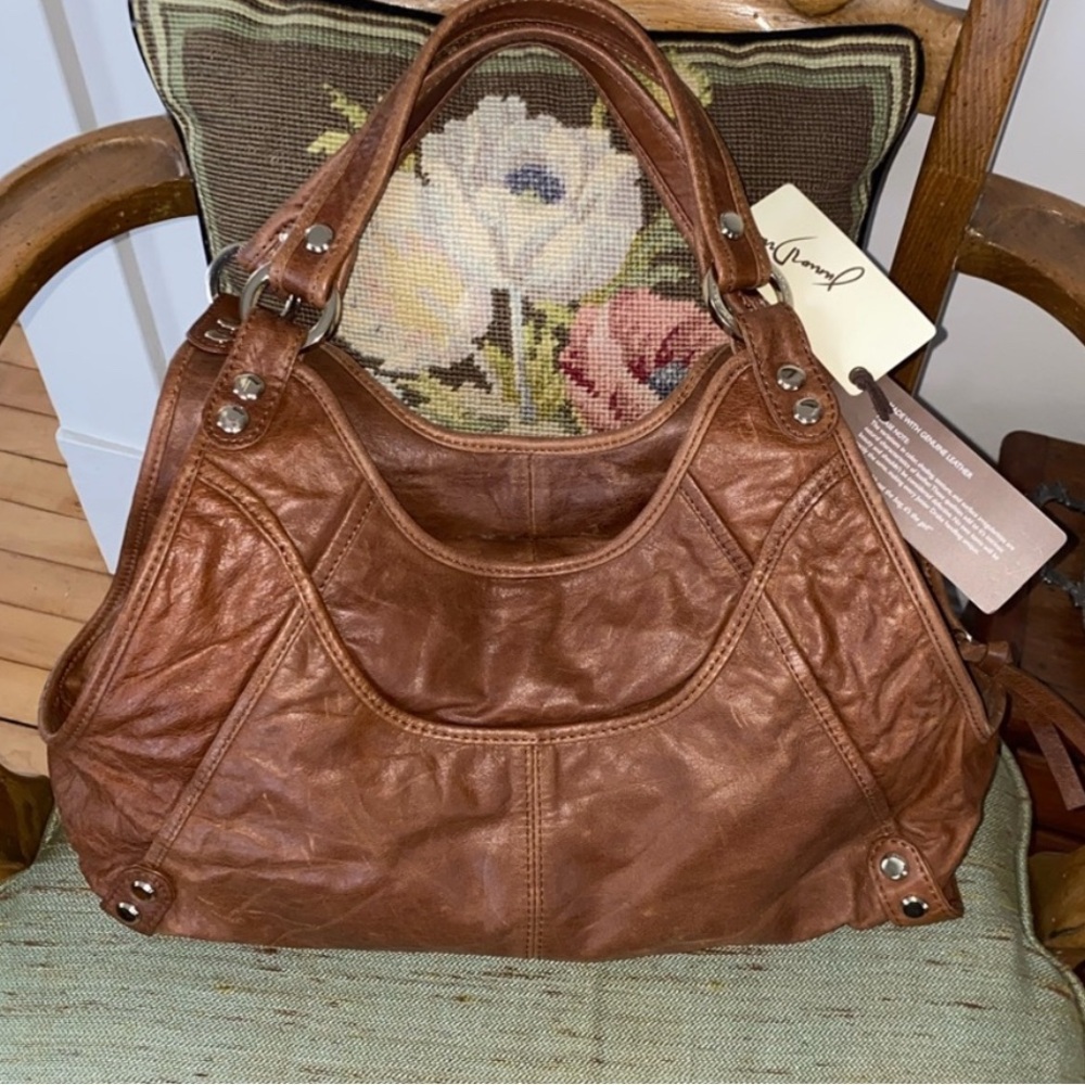 Junior Drake Whiskey Leather Shoulder Bag - Picture 5 of 13